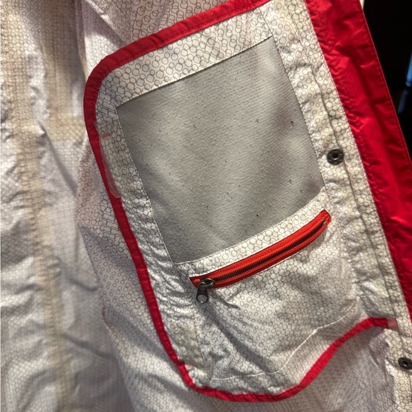 Eddie Bauer Women's Vibrant Red Rain Jacket - Picture 3 of 5